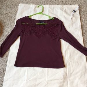 Maroon 1/4 sleeved top
